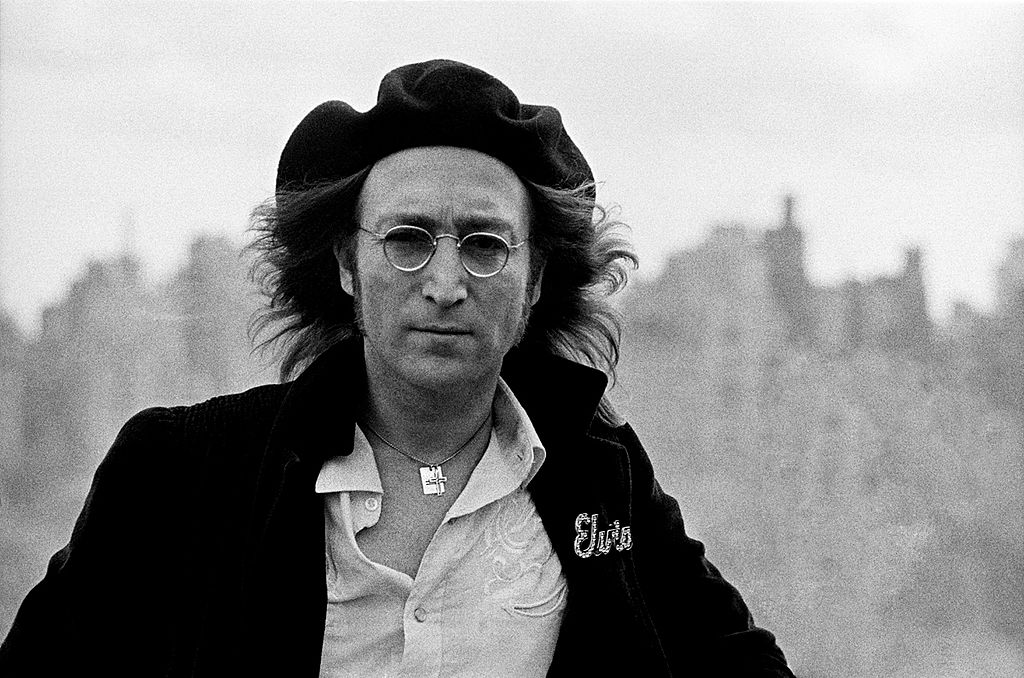 Джону Леннону могло бы исполниться 76. Самые интересные факты о группе The Beatles