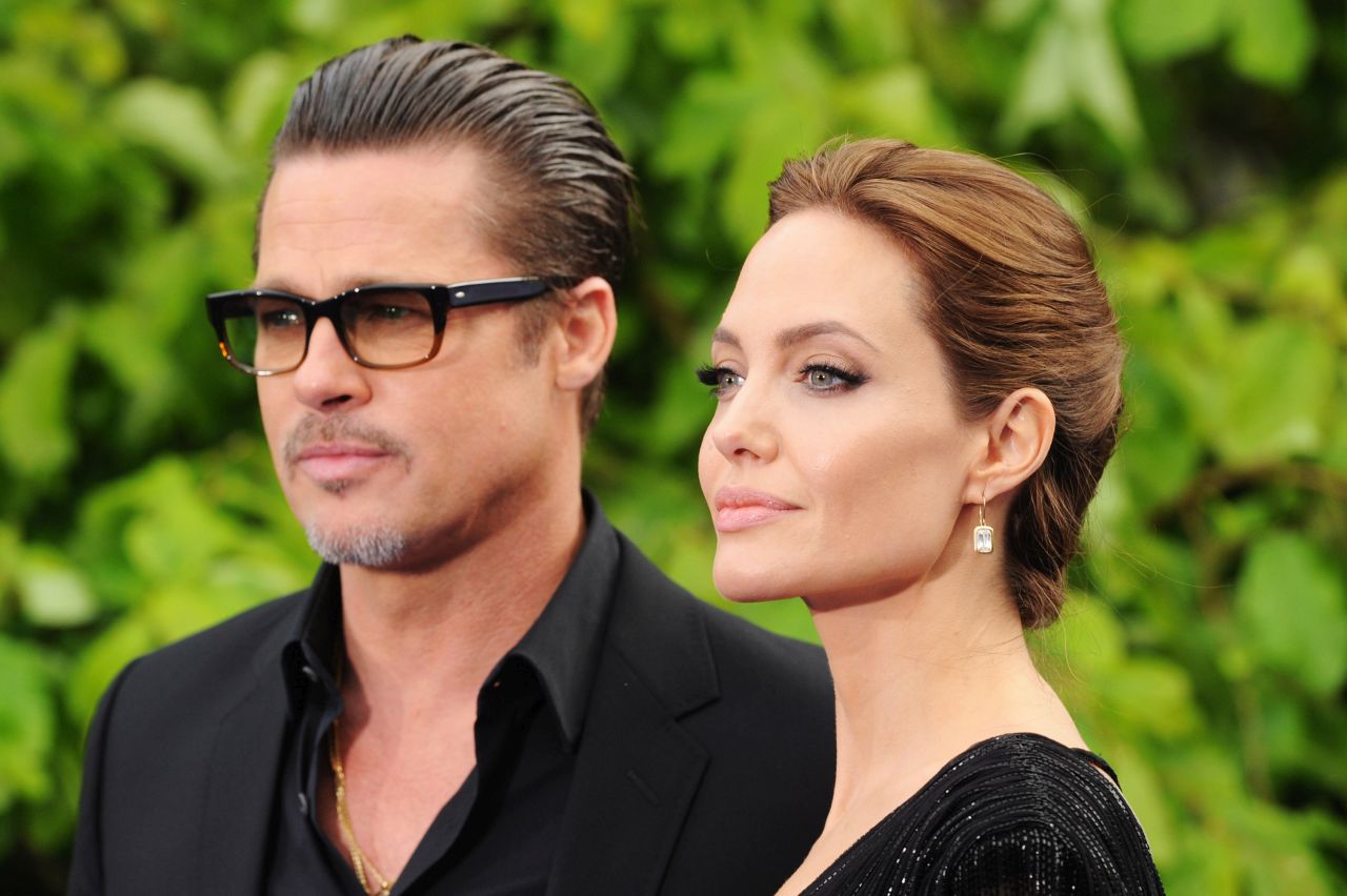 Анджелина Джоли и Брэд Питт продают особняк, в котором поженились