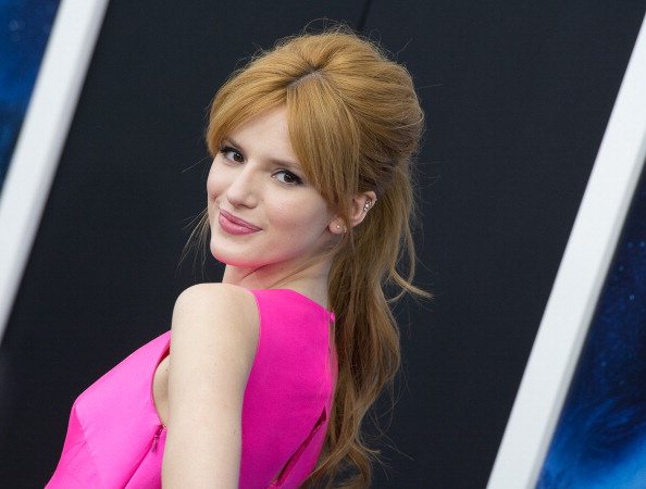 Белла Торн окрасила волосы. Отгадай где!