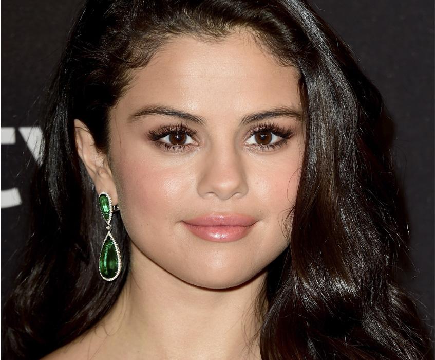 Селена Гомес