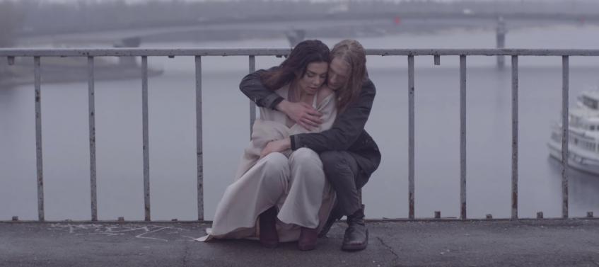 Анна Седокова в клипе "о тебе"