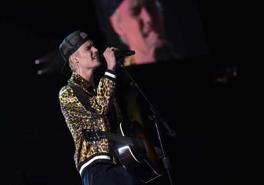 Джастин Бибер