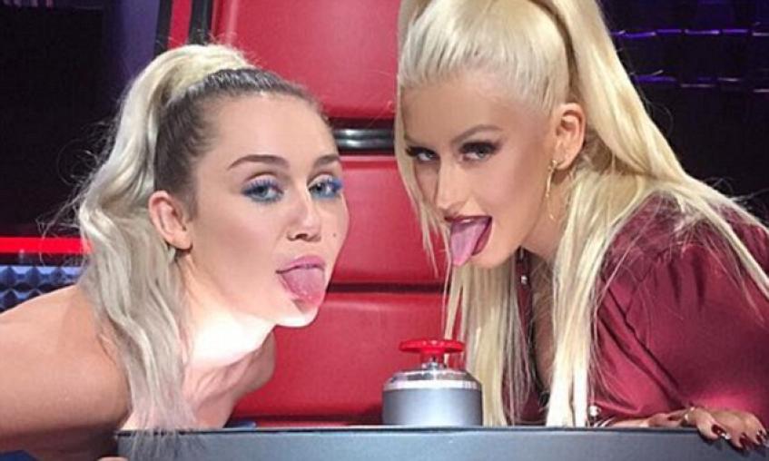 Майли Сайрус и Кристина Агилера