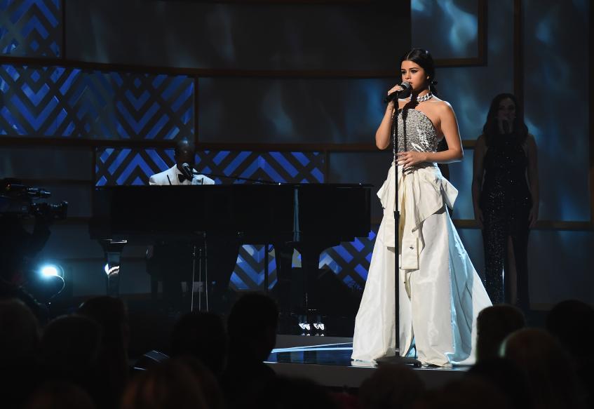 Селена Гомес