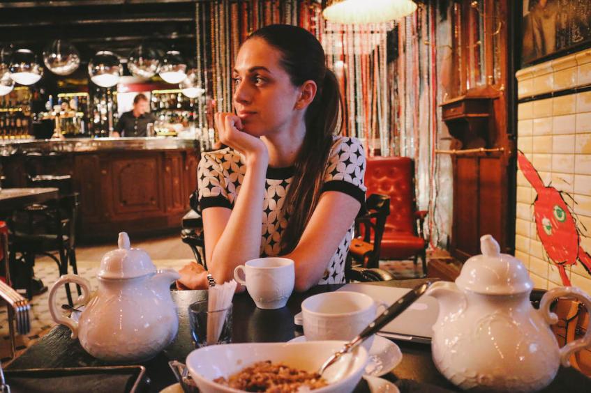 Анна Якомасова