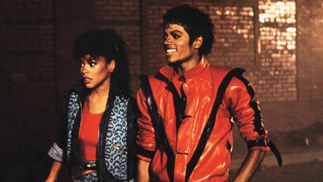 Модель из клипа Thriller Майкла Джексона рассказала об отношениях с певцом.