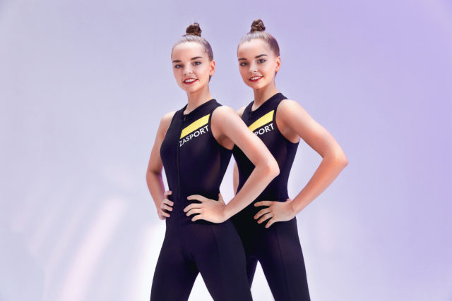 Чемпионки мира по художественной гиманстике близняшки Аверины в новом лукбуке Zasport