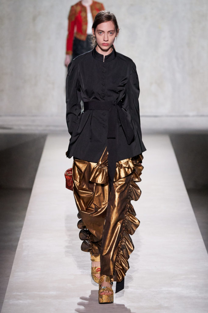 Вот это камбэк! Кристиан Лакруа на Неделе моды в Париже 