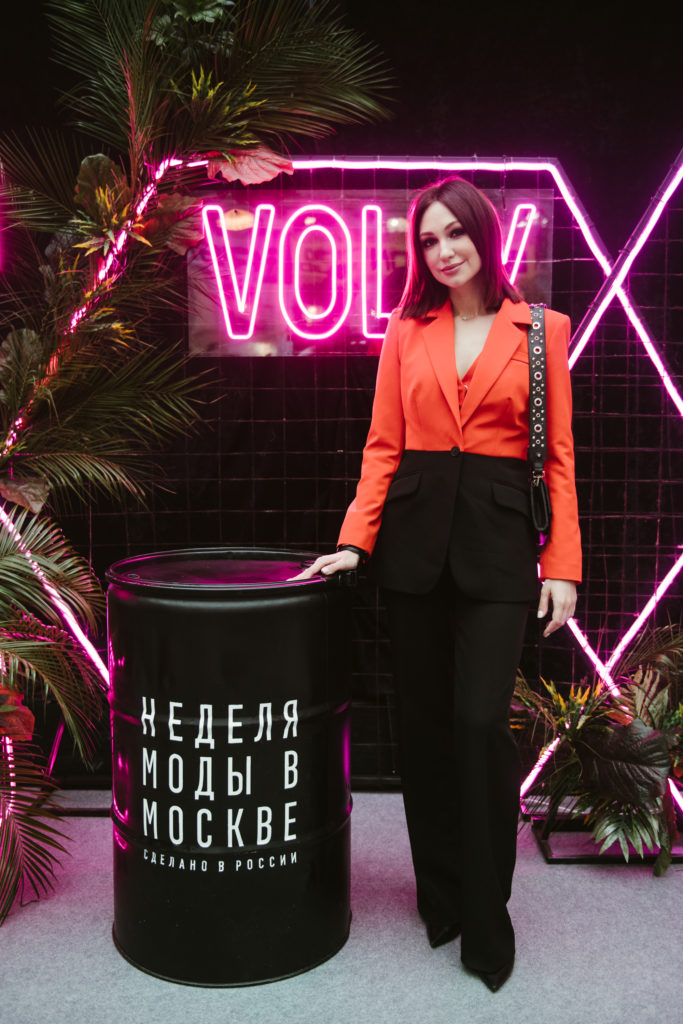 Лена Летучая, Анастасия Смирнова и другие на показе бренда Volky 