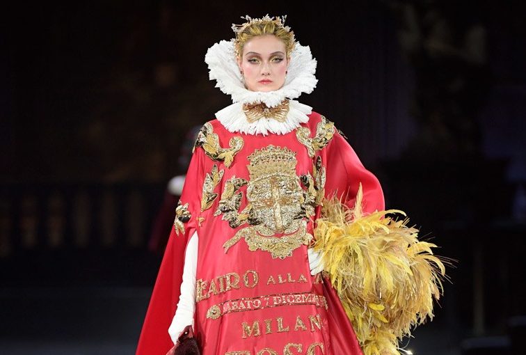 В Милане прошел новый показ Dolce&Gabbana. Подробности здесь