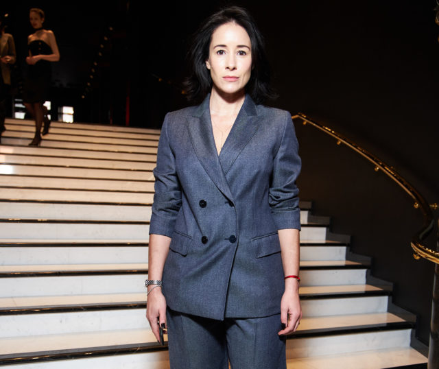 Pervuyu Seriyu Soderzhanok 2 Pokazali V Kabare Crave Moscow