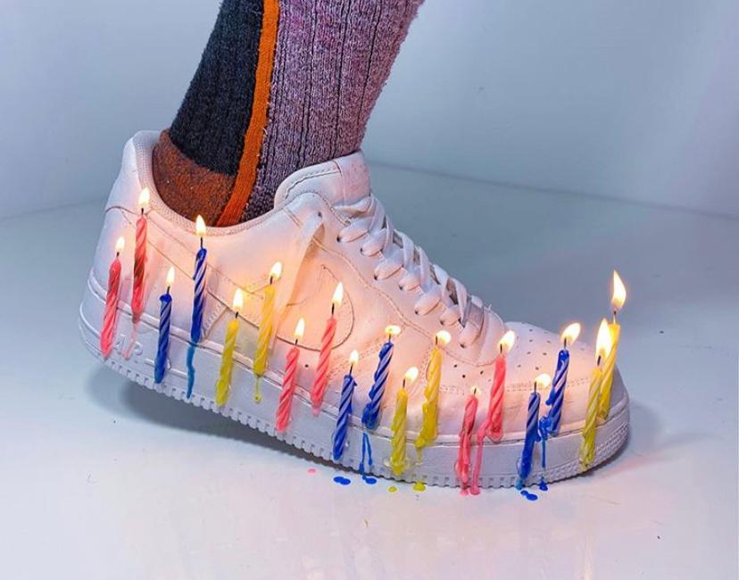 Instagram дня: дизайнер декорирует кроссовки спаржей и чайными пакетиками - PEOPLETALK 