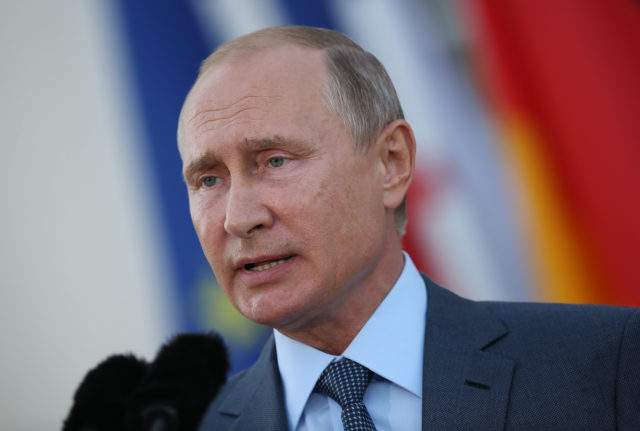 Владимир Путин сообщил о начале массовой вакцинации от коронавируса