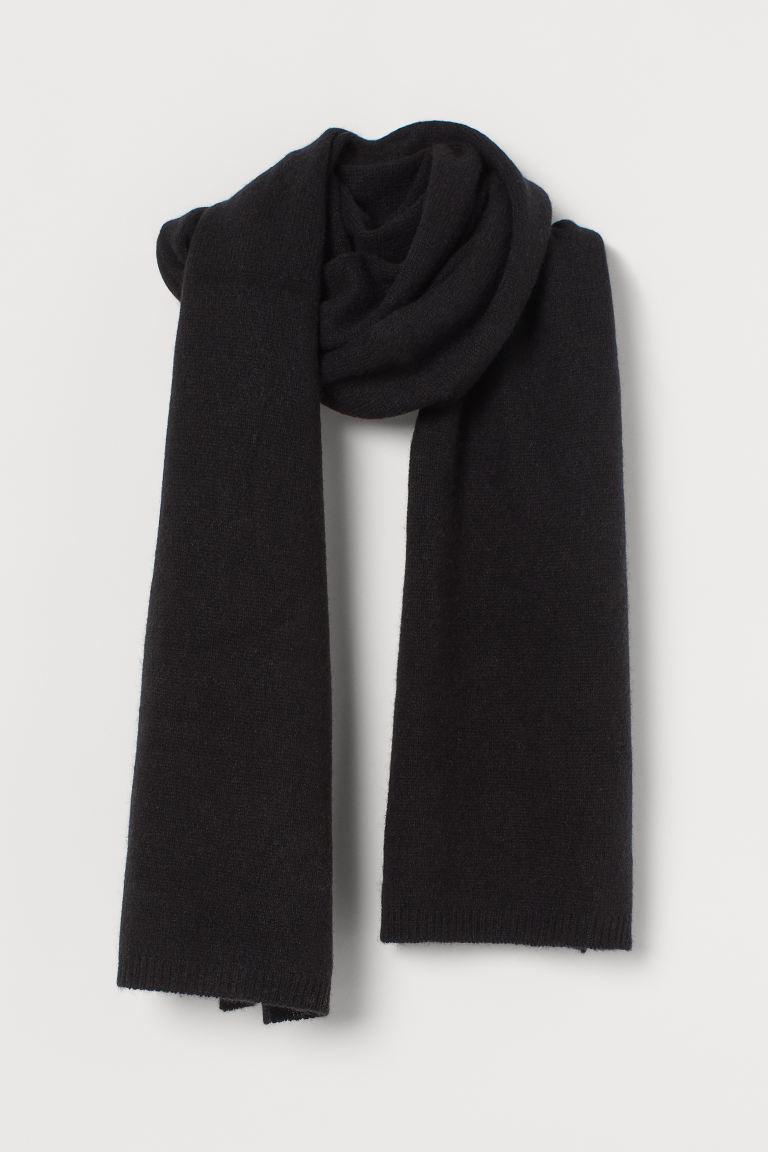 Утепляемся: где купить шарф, который не захочется снимать 