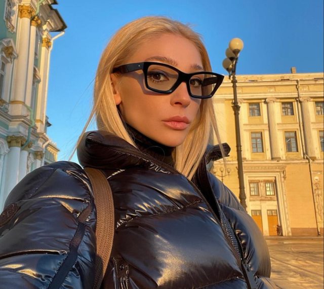 Настя Ивлеева прокомментировала скандальное поведение Инстасамки