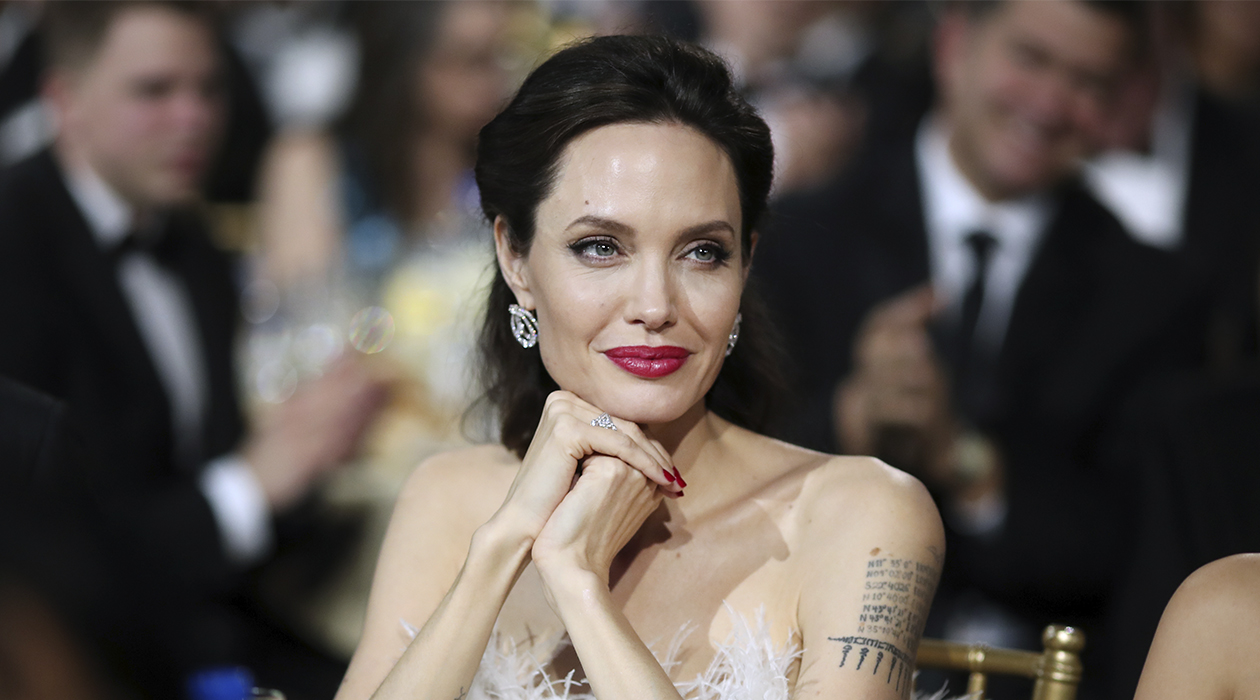 Анджелина Джоли секс XXX порно видео