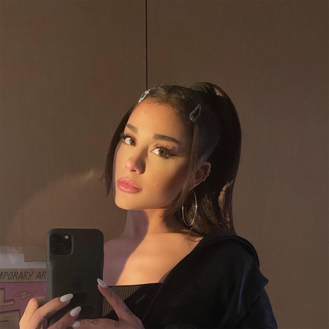 How Does Ariana Grande Look Without Makeup The Fashion Vibes