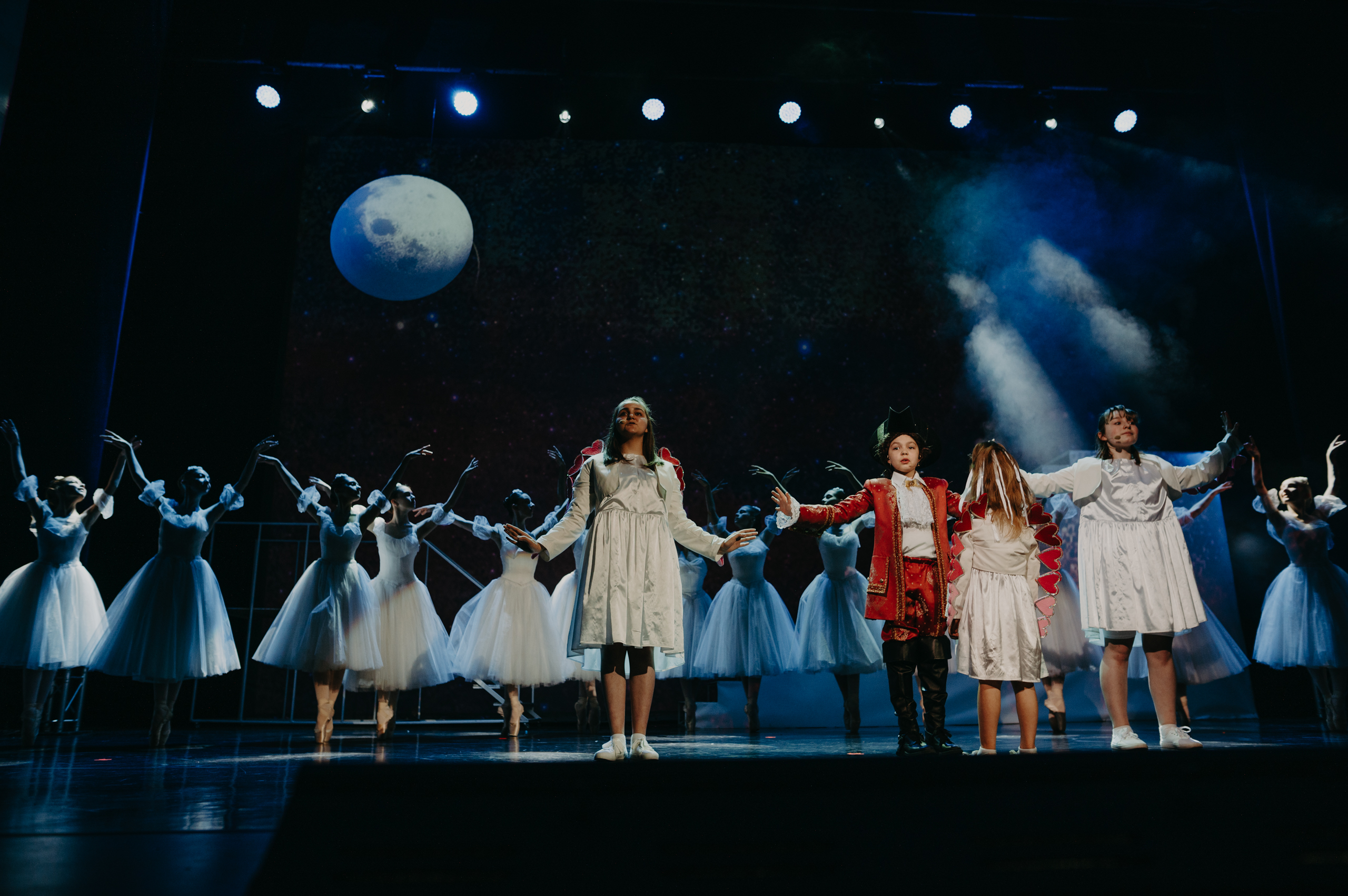 A small island of happiness: a charity festival will be held in Moscow, where stars and children from orphanages will perform