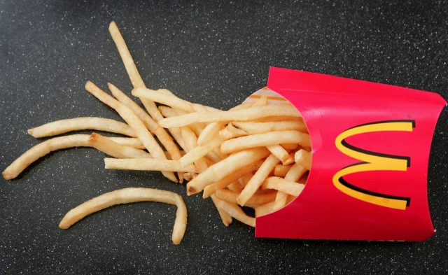 Прощай, «Биг Тейсти» и «Макфлурри»: СМИ выяснили, что изменится в меню российского McDonald’s