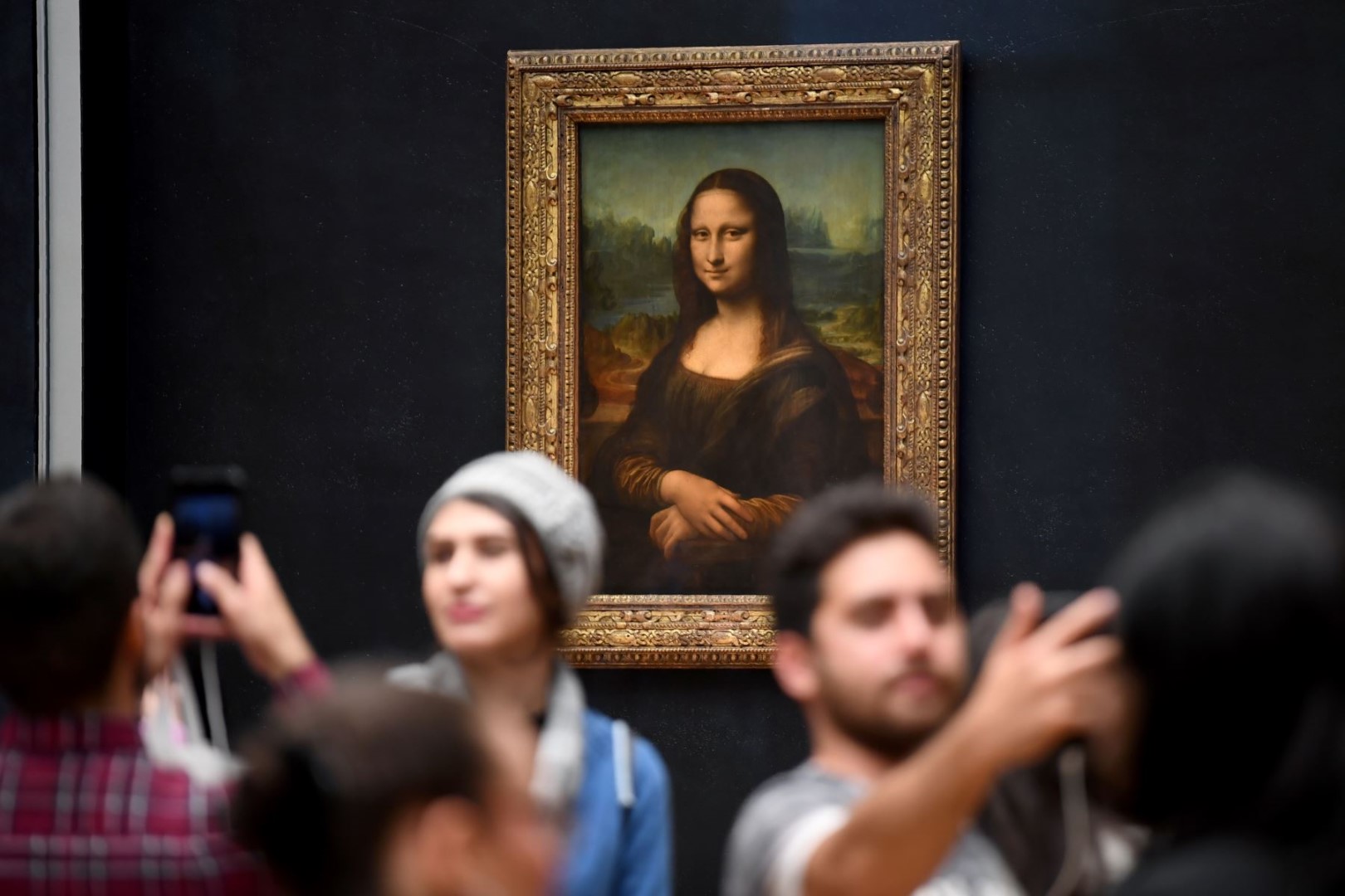 5 VKontakte public opinion about art