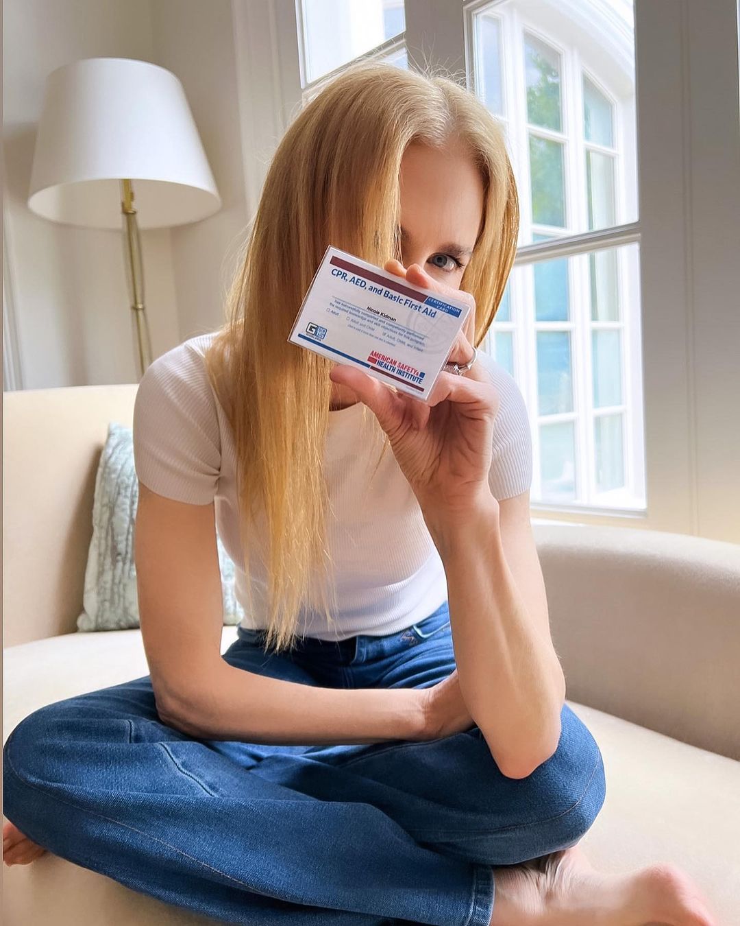 Nicole Kidman Completes First Aid Course