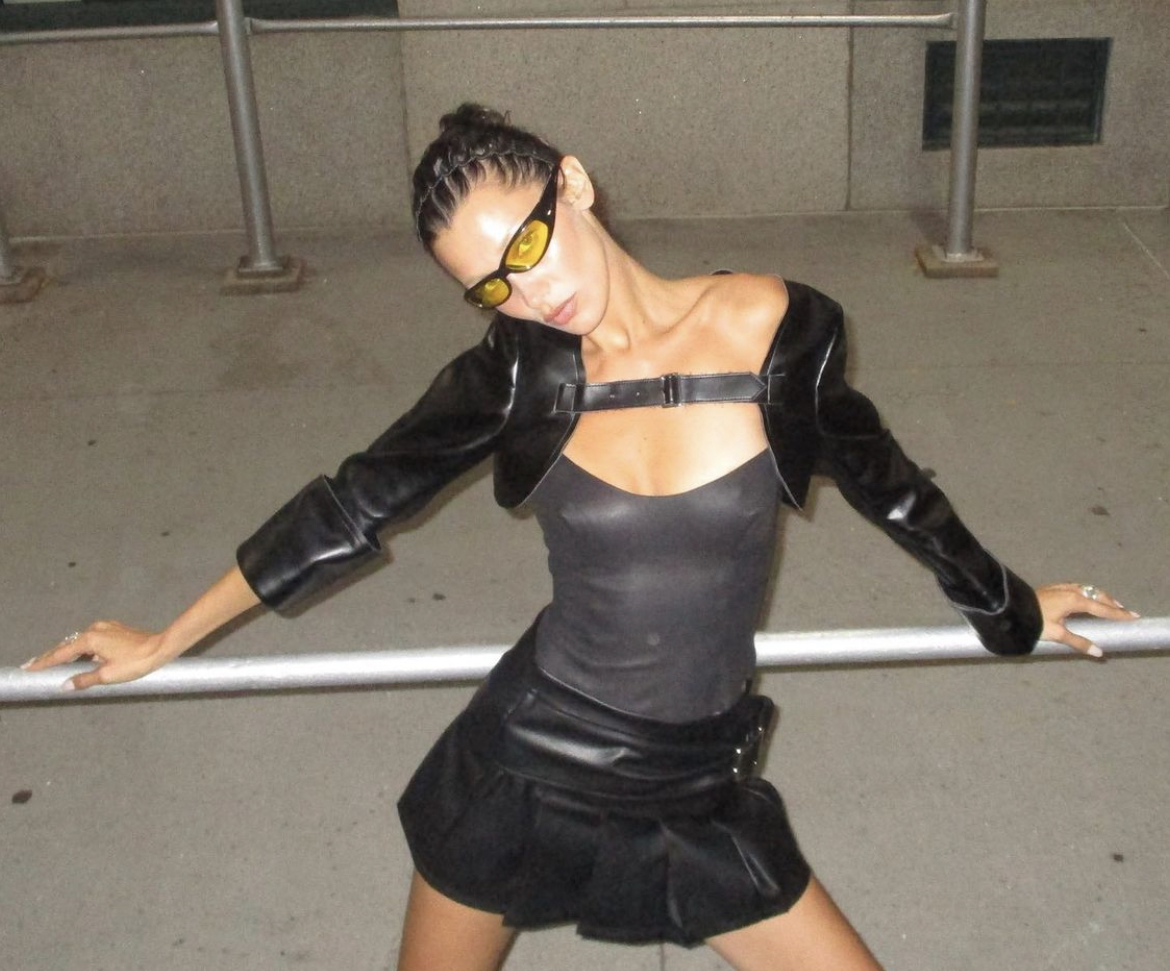 How to give up: Bella Hadid appeared in the ugliest sneaker boots