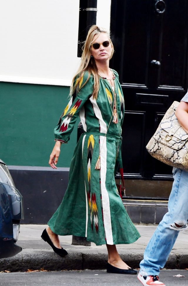 Кейт Мосс нашла безупречное платье в стиле бохо