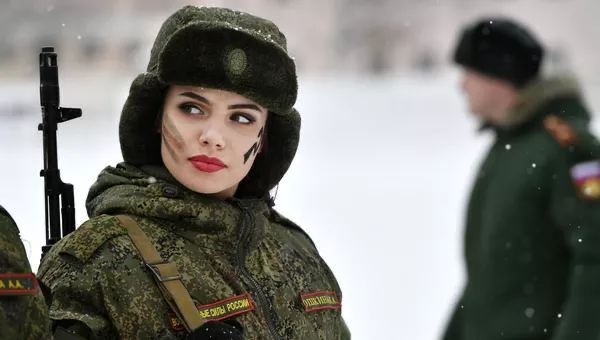 Can a woman voluntarily mobilize?